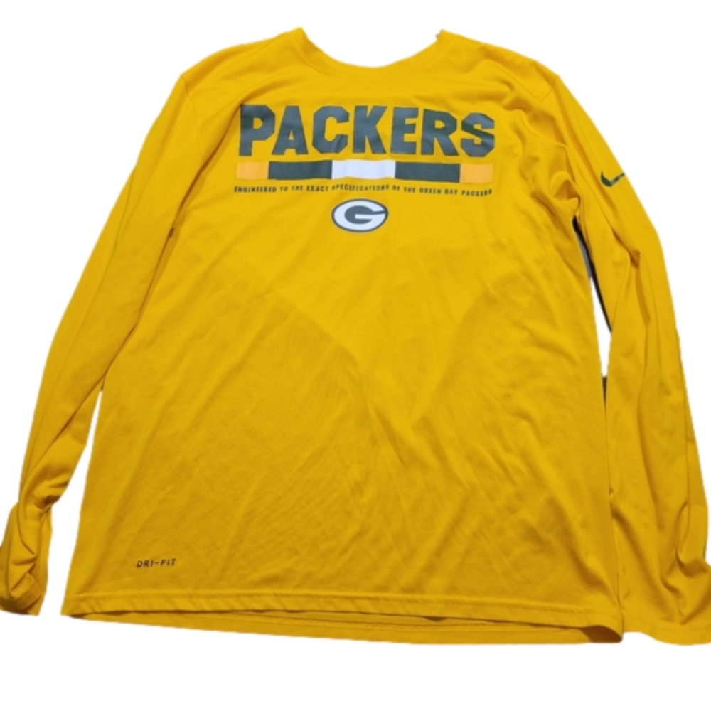 The Nike Tee Green Bay Packers Dri Fit Athletic Cut